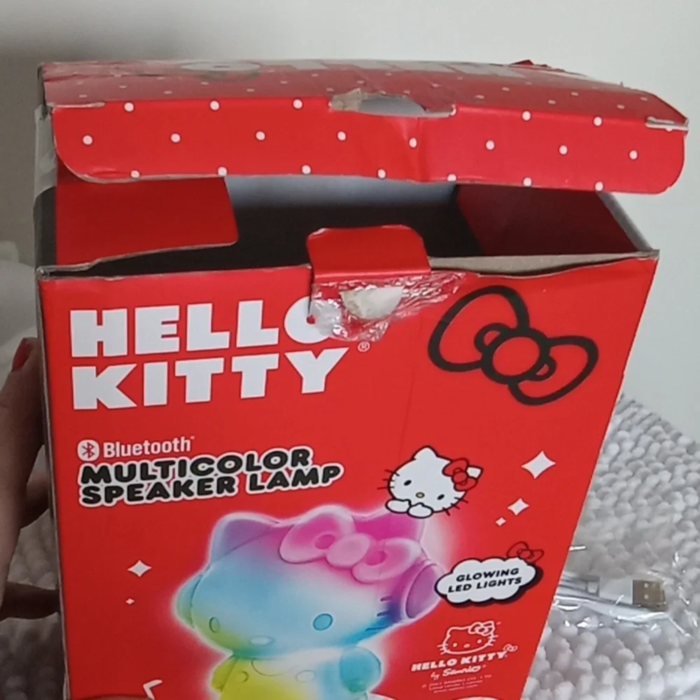 Hello Kitty Bluetooth Multicolor Vibrant LED Light Colorful Girly Speaker Lamp